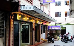 Home Base Hostel (Adults Only)